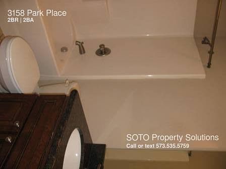 3rd image of 3158 Park Place Dr