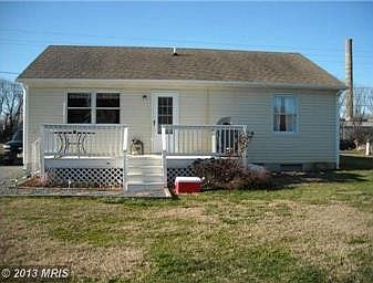 2nd image of 108 Hobbs St