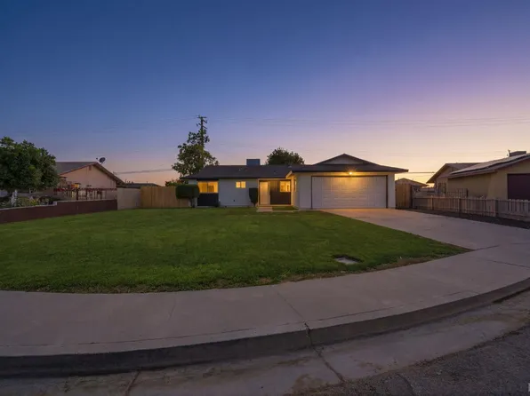 11062 Randall Cir, Armona, CA 93202