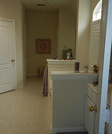 3rd image of 2100 Welch Ct