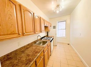 41-11 67th St #21, Woodside, NY 11377