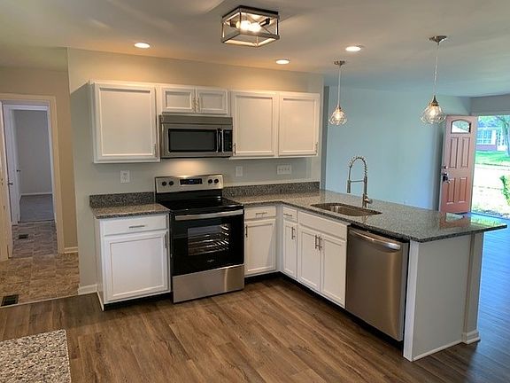 8214CrousoreKitchen_05132021