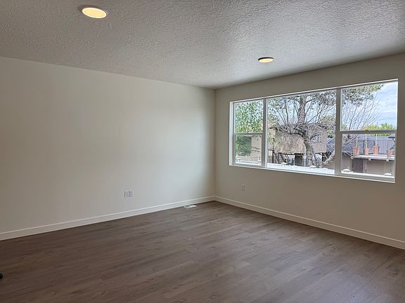 5th image of 3550 W Franco Ct #1
