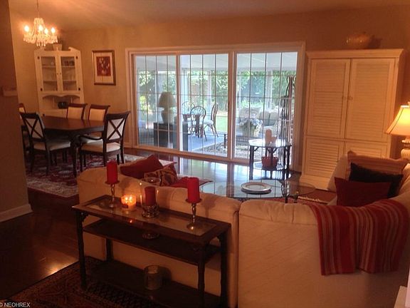 3rd image of 3443 Archwood Dr