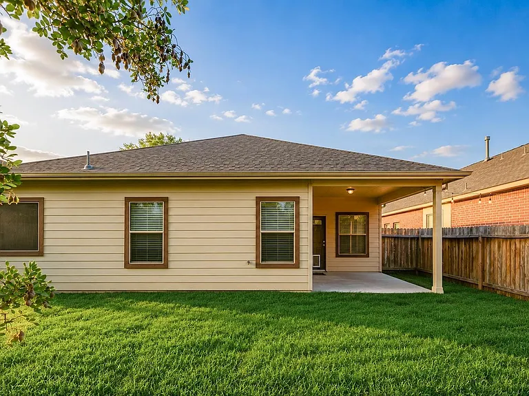 24314 Courtland Oaks St — Photo 40
