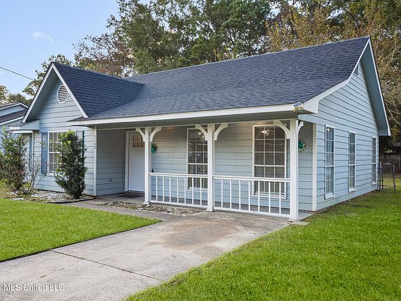 3rd image of 3309 Neptune Dr