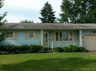 1628 Zimmer St, Lancaster, OH 43130