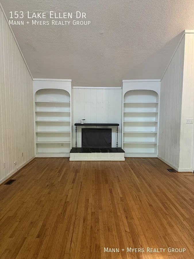 3 bed, 1750 sqft, $2,150 — Photo 4