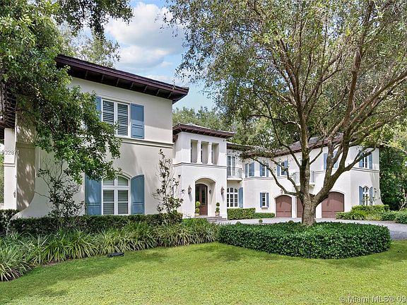 4th image of 5225 Fairchild Way #5225