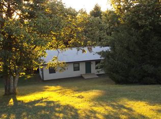 382 Kings Ridge Rd, Saint Marys, WV 26170