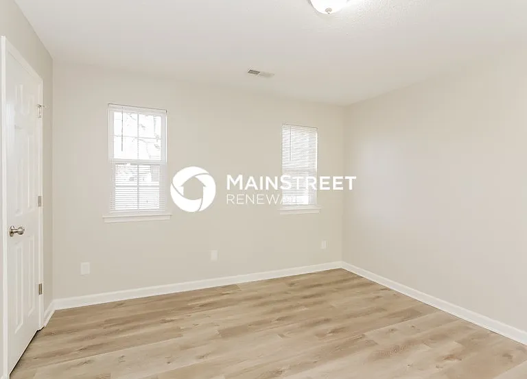 8106 Sheckler Ln — Photo 14