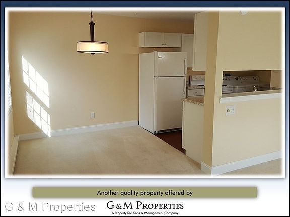 4th image of 12 Arrowhead Way N #64