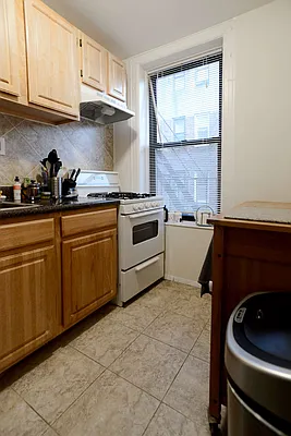 Rented by J Misrahi Realty Corp | media 23