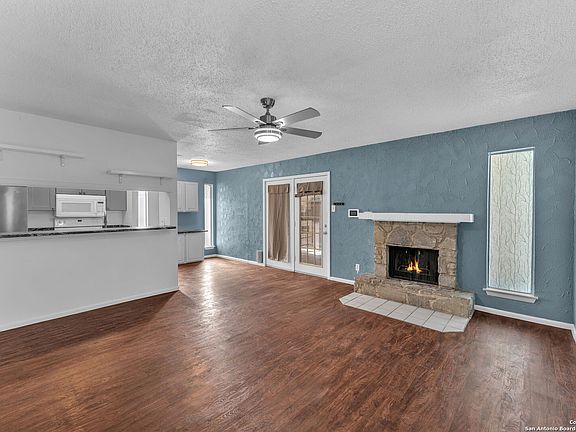 3rd image of 1051 Country Club Dr M-48 #M-48