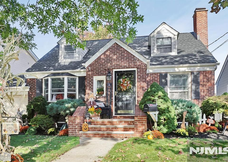 1st image of 53 Forest Street