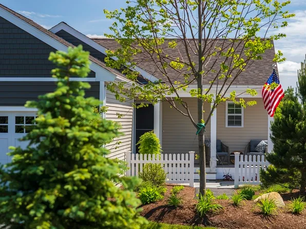 34 Outlook East E #34, Plymouth, MA 02360