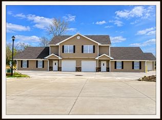 175 Rief Ct #C, Holts Summit, MO 65043
