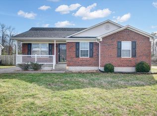 377 Shady Glen Cir, Shepherdsville, KY 40165