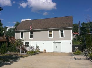 1859 W Sterling Rd, Burbank, OH 44214