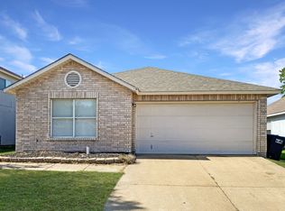 10112 Chapel Glen Ter, Fort Worth, TX 76116