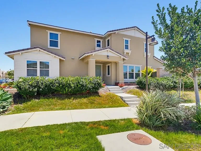 1124 Camino Levante — Photo 2