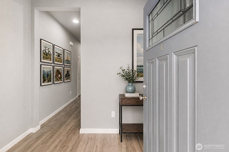 5th image of 932 134th Street S