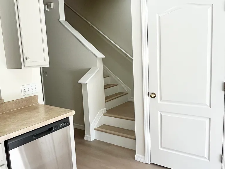5884 Fishhawk Ridge Dr — Photo 7