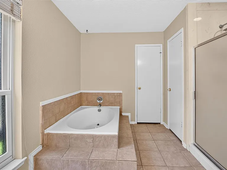 9211 Palm Shores Dr — Photo 23