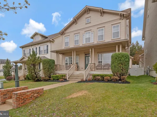23702 Bennett Chase Dr, Clarksburg, MD 20871