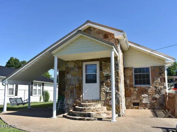 806 Manchester Ave, Middlesboro, KY 40965