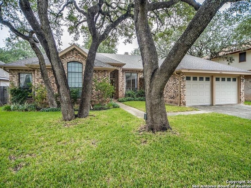 1st image of 4615 Black Oak Woods
