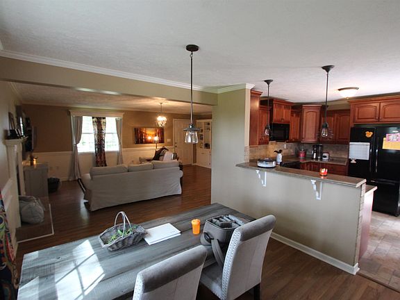 5th image of 2307 Briarcliff Dr