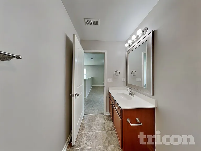 1512 Cherry Park Dr — Photo 18