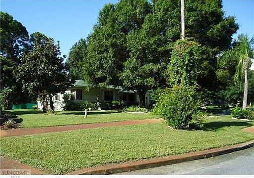 2nd image of 6448 Lake Shore Dr N