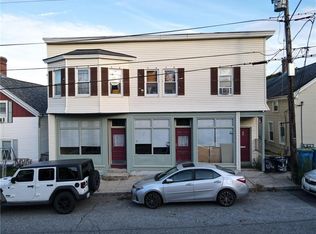 52 Spring St, Lincoln, RI 02838