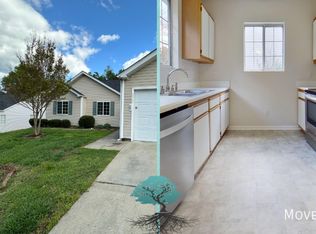 2465 Stratford Crossing Dr, Winston Salem, NC 27103
