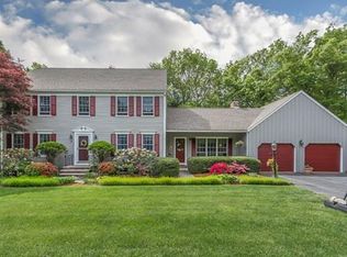 26 Spruce Rd, North Reading, MA 01864