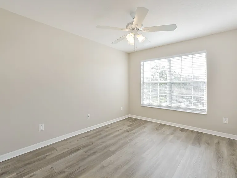 1304 Travertine Ter — Photo 14