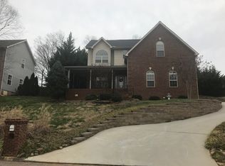 6923 Lake Bluff Ct, Knoxville, TN 37920