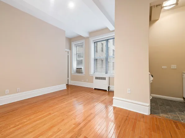 170 West 74th Street image 1 of 4