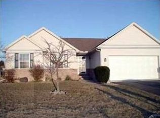 7211 Heller Rd, Whitehouse, OH 43571