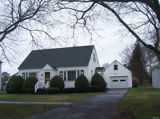 906 Van Buren Ave, Rome, NY 13440