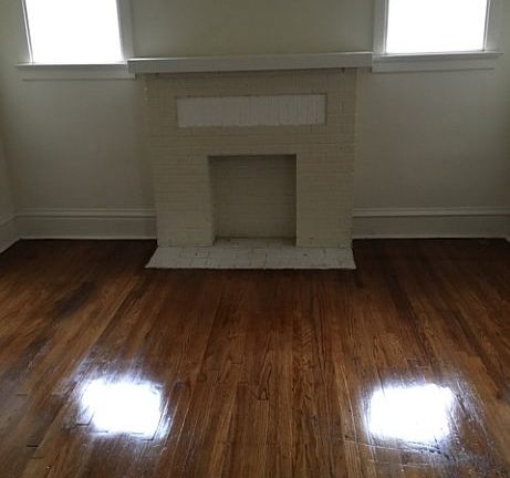 4th image of 3730 Pine Grove Ave