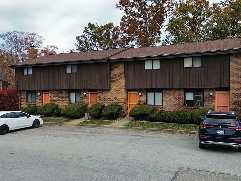 Briarwood Townhomes — Photo 19