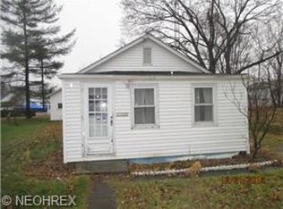 921 Exchange St, Vermilion, OH 44089