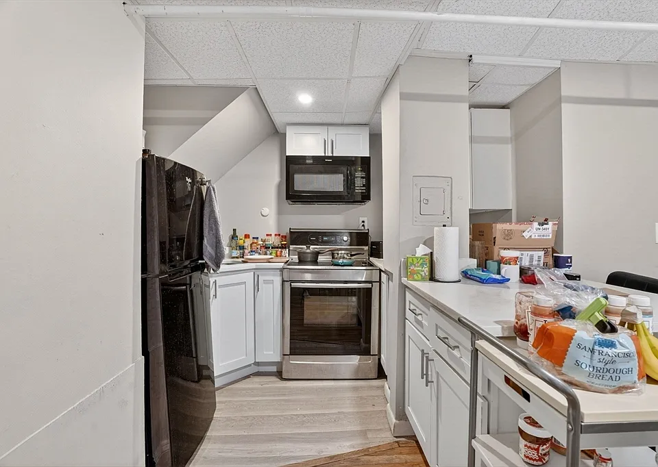15 Aberdeen St #AB