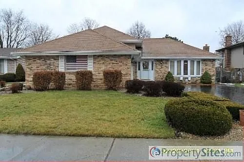 18407 Olde Farm Rd photo 1