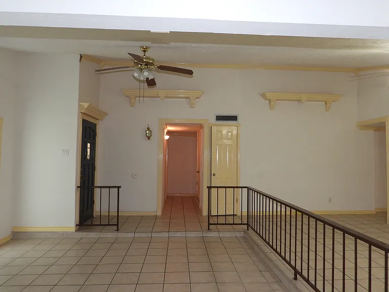 14327 Lorne Dr — Photo 19