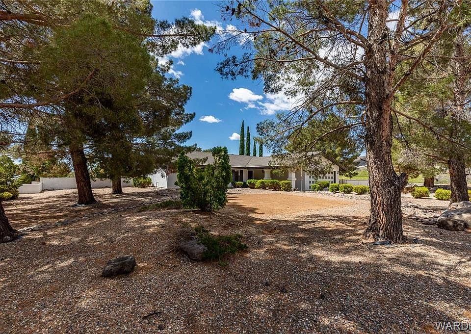1st image of 600 Shadow Mountain Dr