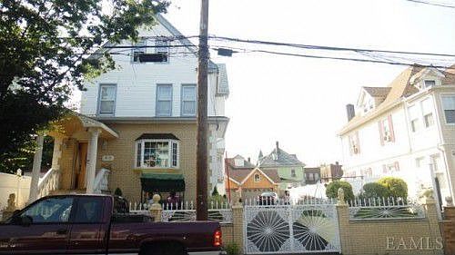 1st image of 4379 Richardson Ave